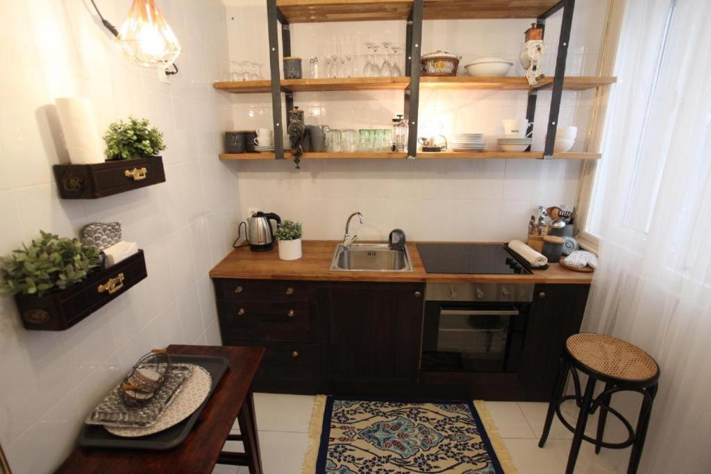 Apartment Exclusive Antique Next To The Fashion Street *